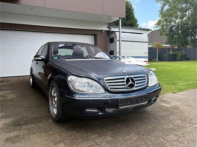 Schwarz Gebraucht 2001 Mercedes S430 Limousine | 5.900 € (Guter Preis) - Bild 1/4
