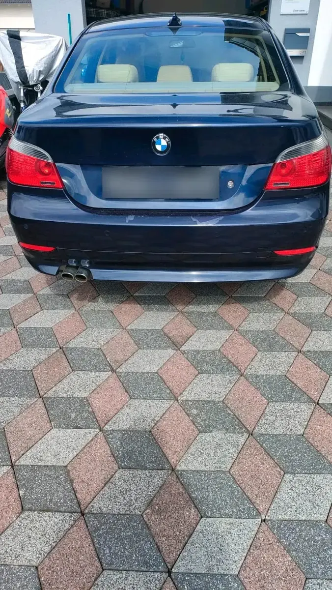 Gebraucht BMW 525 177 PS (130 kW) 2005 Blau Limousine