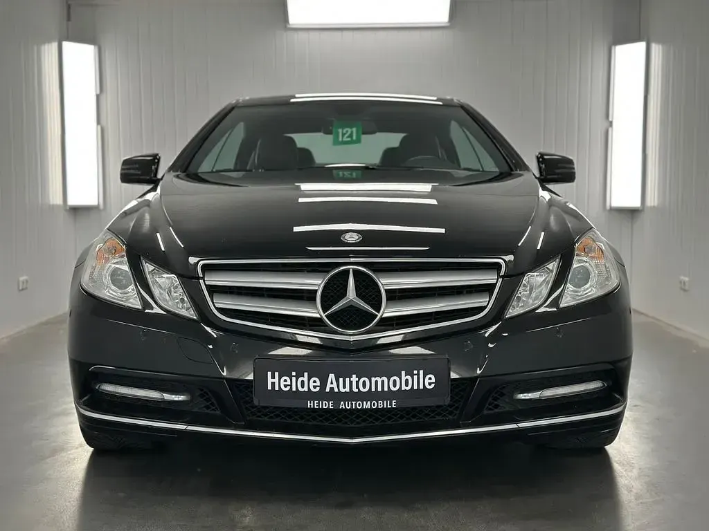 Occasion Mercedes E200 Avantgarde 184 ch (135 kW) 2012 Noir Coupé