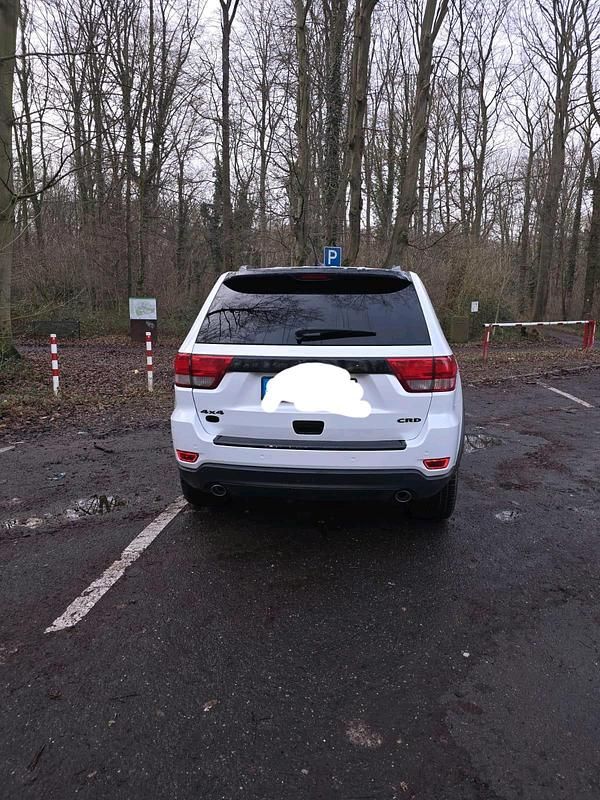 Gebraucht Jeep Grand Cherokee 241 PS (177 kW) 2010 Weiß SUV