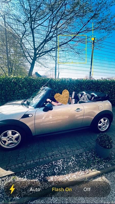 Gold Gebraucht 2010 Mini Cooper Cabriolet Cabrio | 7.500 € (Fairer Preis) - Bild 1/1