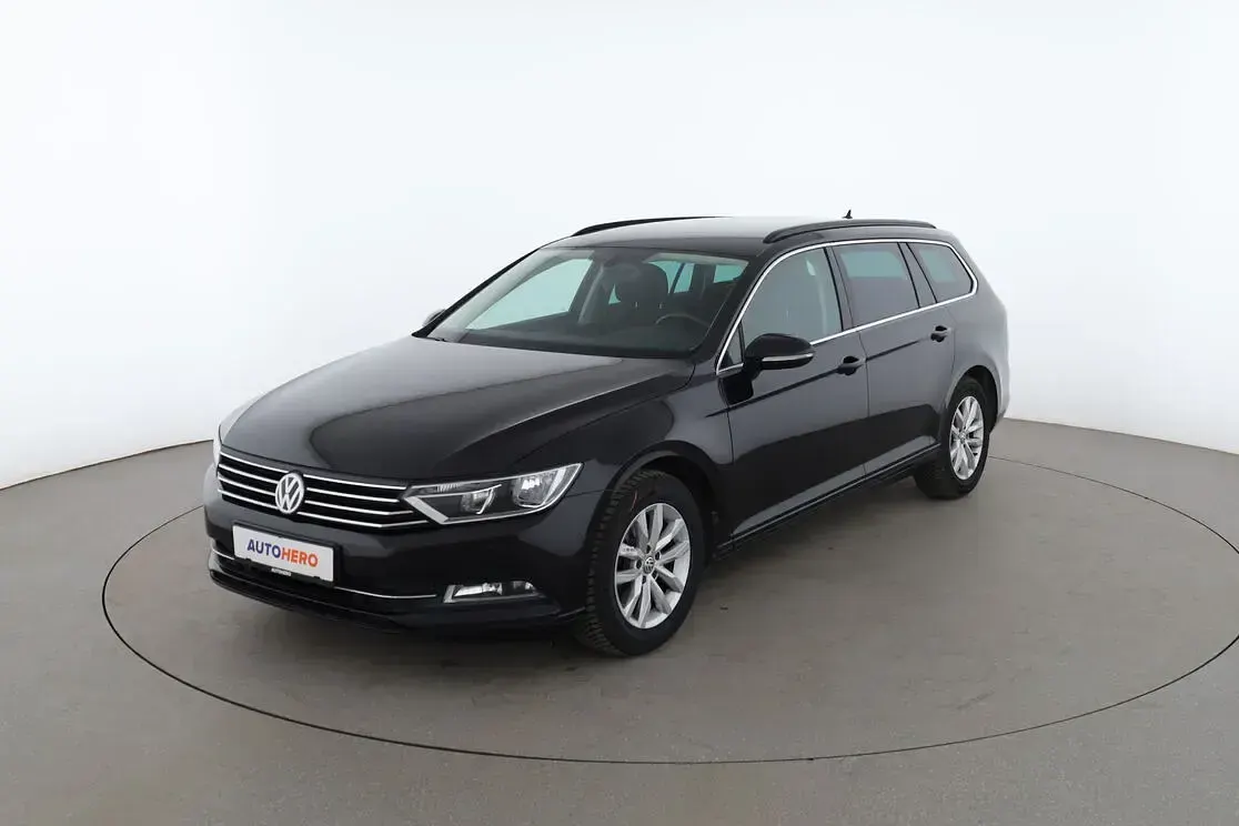 Gebraucht VW Passat Comfortline 150 PS (110 kW) 2017 Kombi