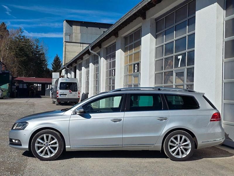 Gebraucht VW Passat Highline 140 PS (102 kW) 2012 Silber Kombi