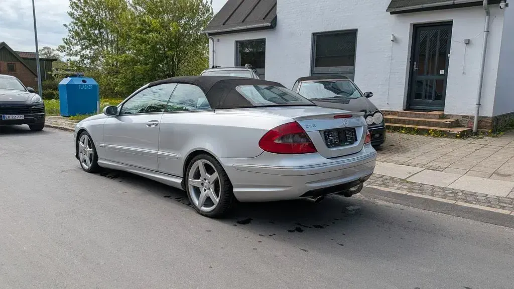 Gebraucht Mercedes CLK320 AMG 224 PS (164 kW) 2006 Silber Cabrio