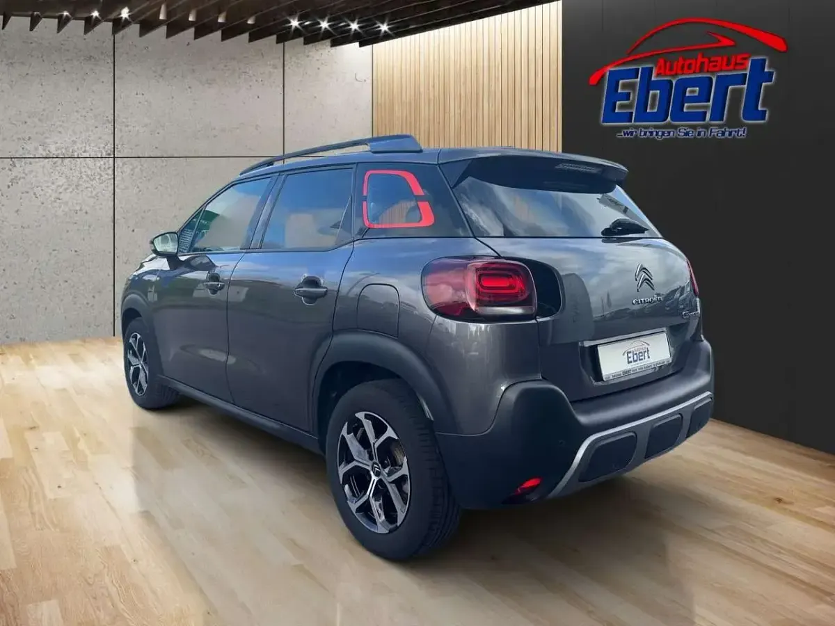 Gebraucht Citroën C3 Aircross PureTech 110 PS (80 kW) 2022 Platinumgrau SUV