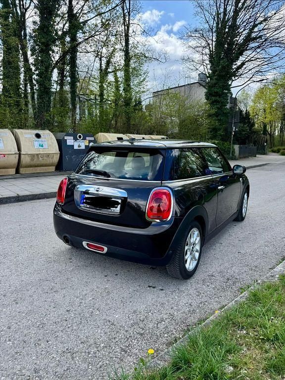 Second-hand Mini Cooper 136 CP (100 kW) 2015 Negru Hatchback