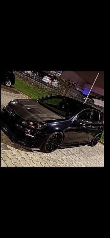 Gebraucht VW Golf VI R 271 PS (199 kW) 2010 Schwarz Kleinwagen