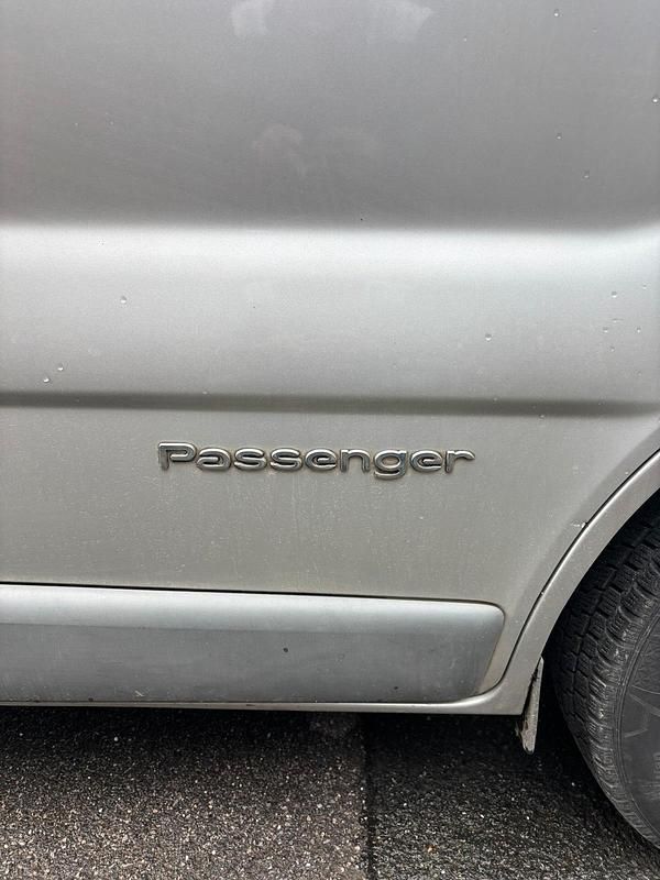 Gebraucht Renault Traffic 114 PS (83 kW) 2013 Grau Van / Kleinbus