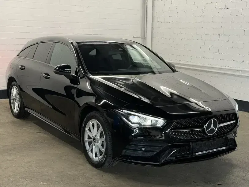 Gebraucht Mercedes CLA250 AMG line 102 PS (75 kW) 2022 Schwarz Coupé