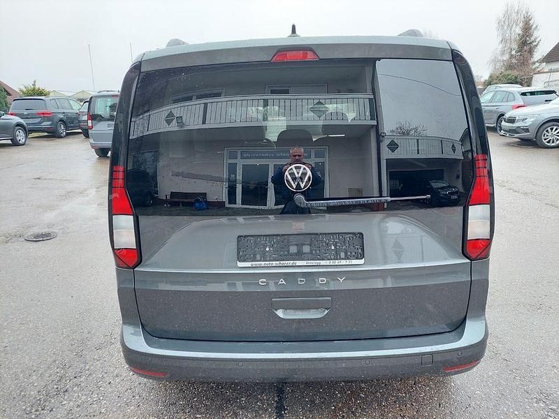 Neu VW Caddy 116 PS (85 kW) 2025 Indiumgreymetallic Van / Kleinbus