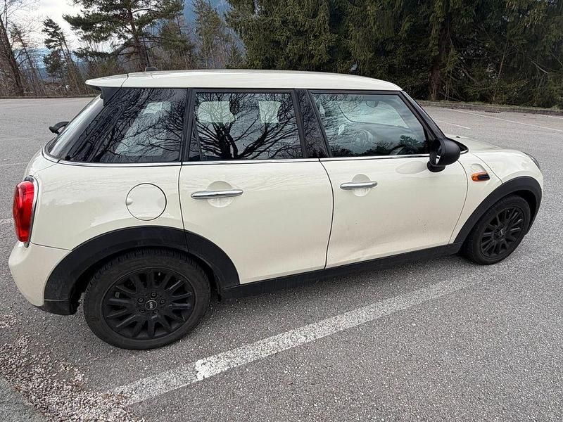 Gebraucht Mini ONE 102 PS (75 kW) 2015 Weiß Kleinwagen