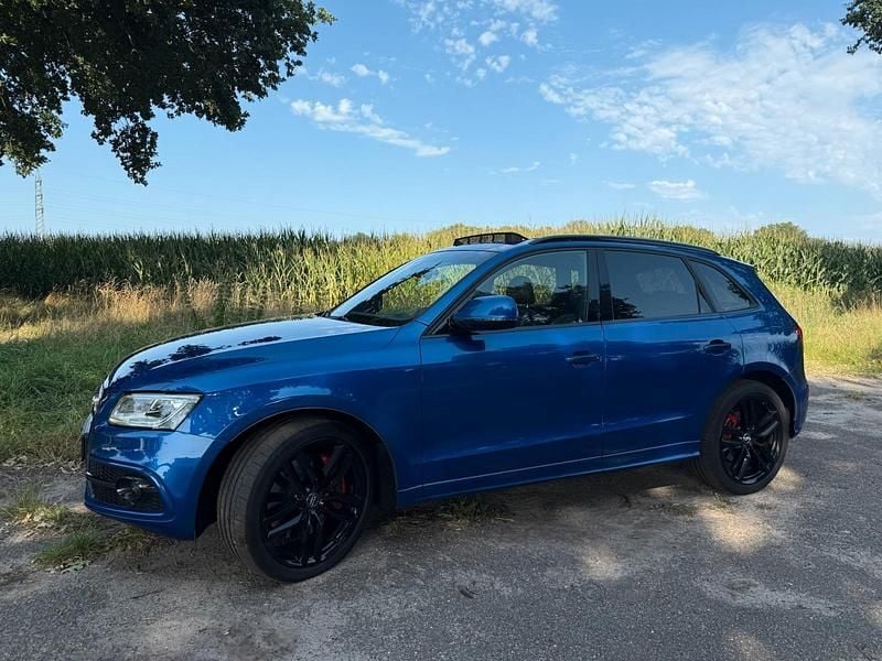 Blau Gebraucht 2017 Audi SQ5 Comfort SUV | 22.000 € (Fairer Preis) - Bild 1/4