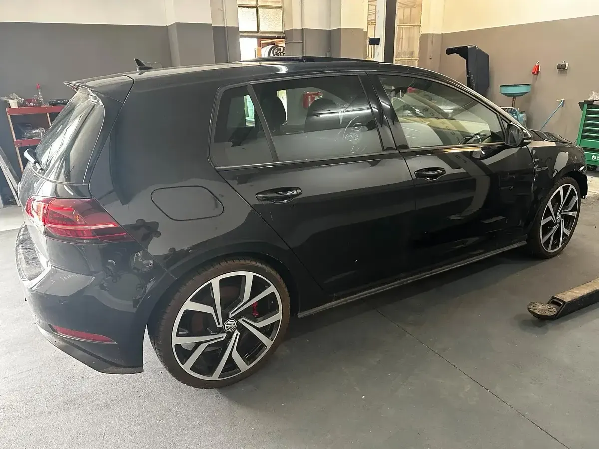Gebraucht VW Golf VII GTD 184 PS (135 kW) 2017 Schwarz Limousine