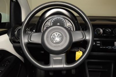 Gebraucht VW up! move up! 60 PS (44 kW) 2016 Weiß Kleinwagen