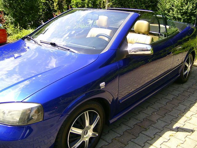 Gebraucht Opel Astra Cabriolet Edition 200 PS (147 kW) 2003 Blau metallic Cabrio