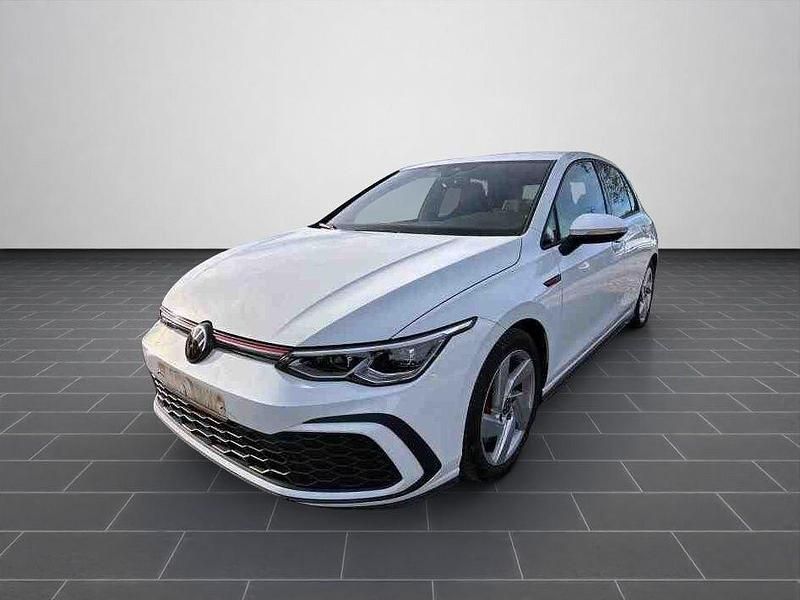 Pure white Gebraucht 2023 VW Golf VIII GTI Limousine | 26.450 € (Superpreis) - Bild 1/4