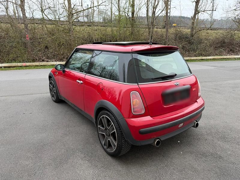 Gebraucht Mini Cooper 90 PS (66 kW) 2004 Rot Kleinwagen