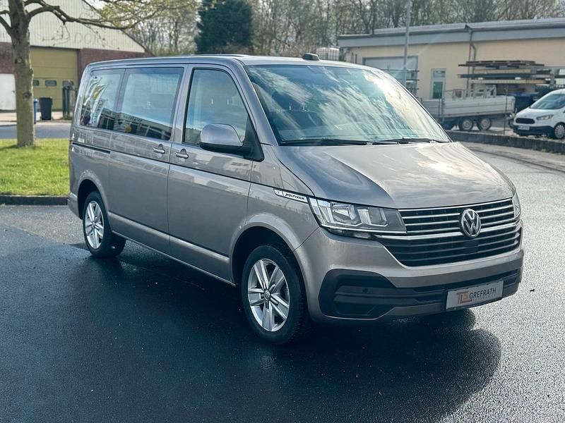 Gebraucht VW Multivan 150 PS (110 kW) 2021 Van