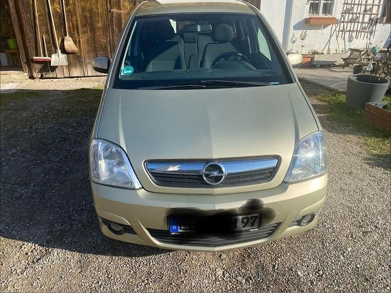 Gebraucht Opel Meriva 105 PS (77 kW) 2007 Gold Van / Kleinbus