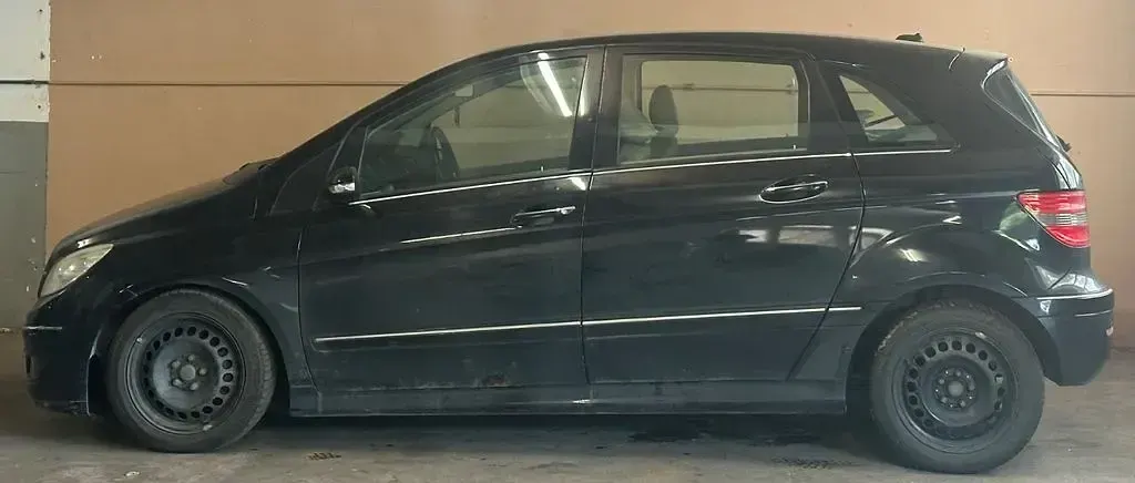 Gebraucht Mercedes B170 Sport 116 PS (85 kW) 2005 Schwarz Van / Kleinbus