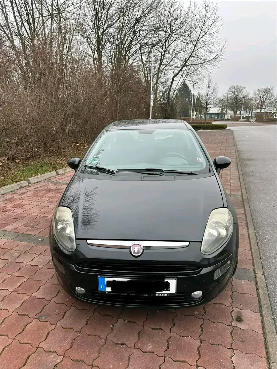 Gebraucht Fiat Punto Evo 77 PS (56 kW) 2010 Schwarz Kleinwagen