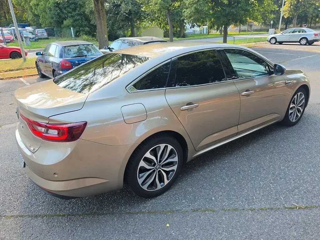 Gebraucht Renault Talisman Intens 160 PS (117 kW) 2018 Gold Limousine