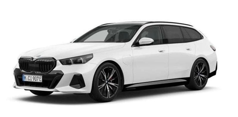 Neu BMW 530e Performance 299 PS (219 kW) 2026 Alpinweiß Kombi