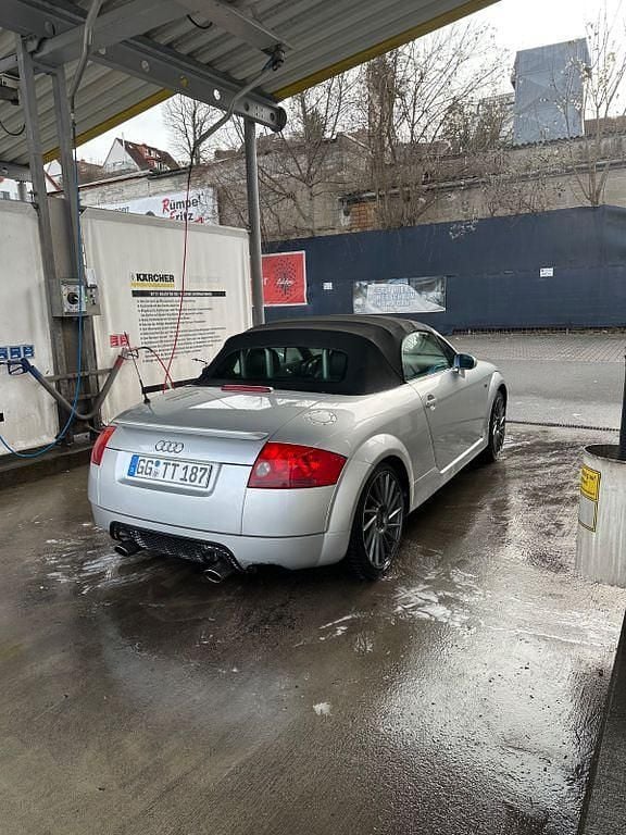 Gebraucht Audi TT Roadster Performance 224 PS (164 kW) 2002 Silber Cabrio