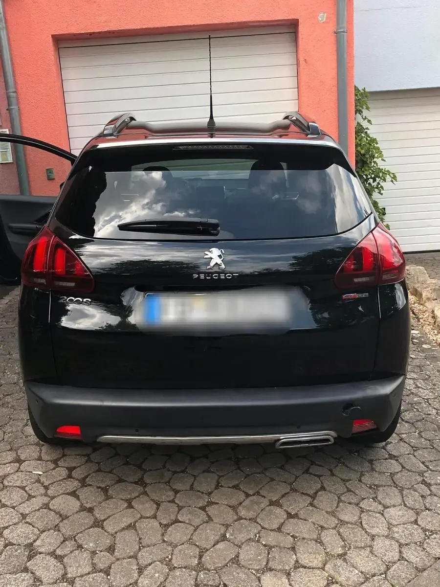 Gebraucht Peugeot 2008 110 PS (80 kW) 2017 Schwarz SUV