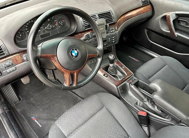 Gebraucht BMW 316 116 PS (85 kW) 2003 Silber Coupé