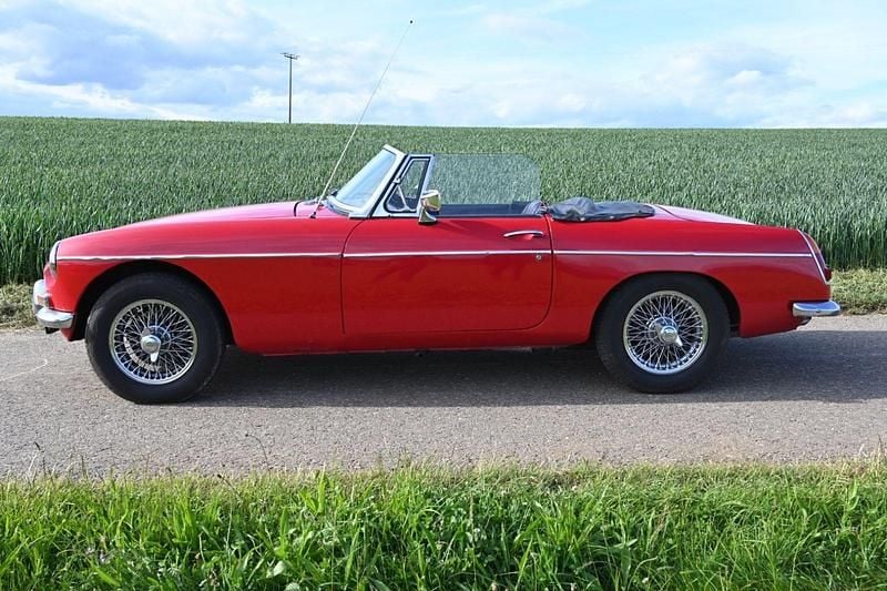 Gebraucht MG B 95 PS (69 kW) 1973 Rot Cabrio