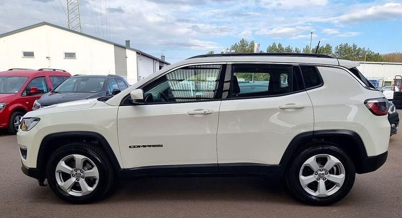 Gebraucht Jeep Compass 140 PS (102 kW) 2018 Weiß SUV