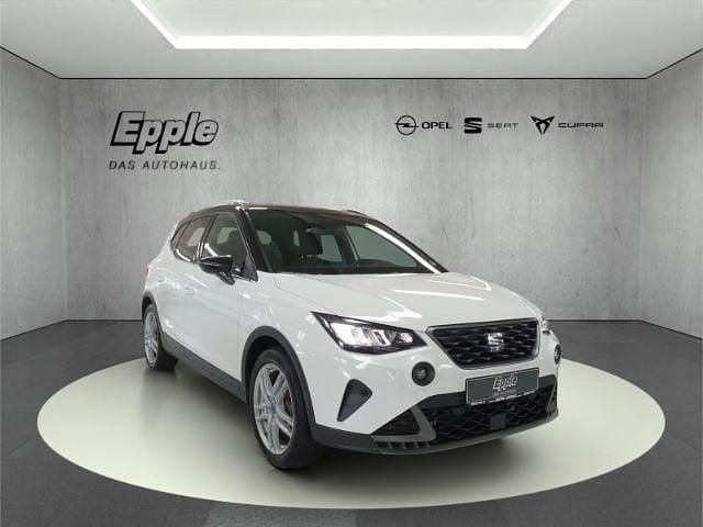 Weiss Gebraucht 2025 Seat Arona FR SUV | 25.490 € (Fairer Preis) - Bild 1/4