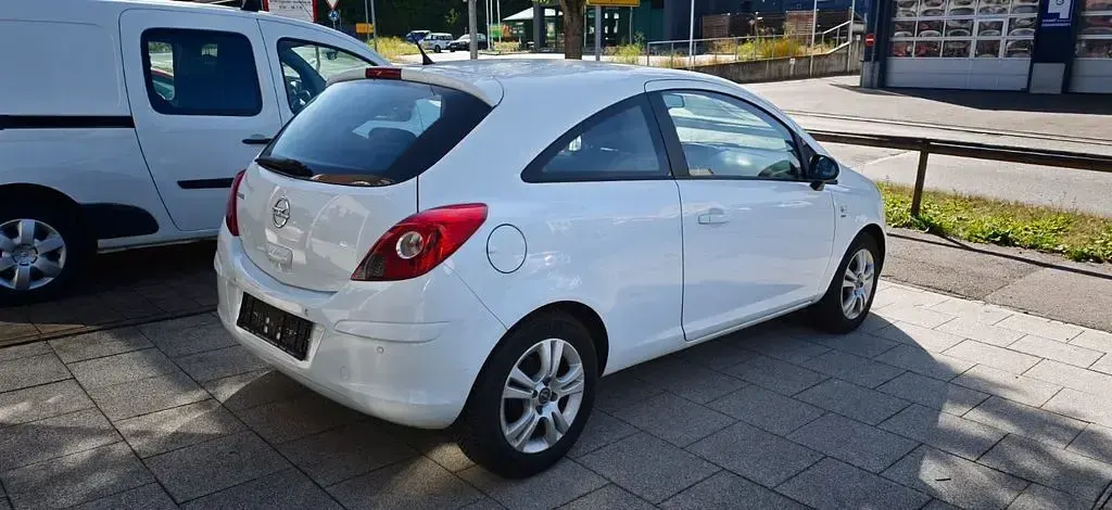 Gebraucht Opel Corsa Energy 87 PS (63 kW) 2014 Weiß Kleinwagen