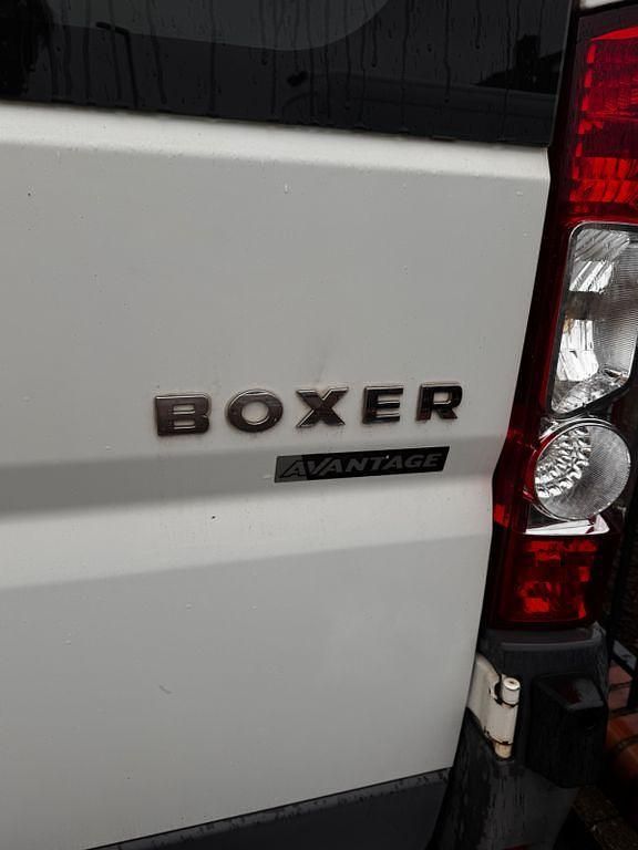 Gebraucht Peugeot Boxer 101 PS (74 kW) 2011 Weiß Van