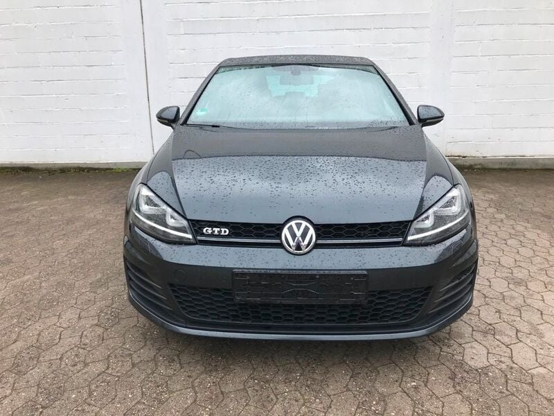 Grau metallic Gebraucht 2014 VW Golf VII GTD Limousine | 16.000 € (Etwas zu teuer) - Bild 1/4