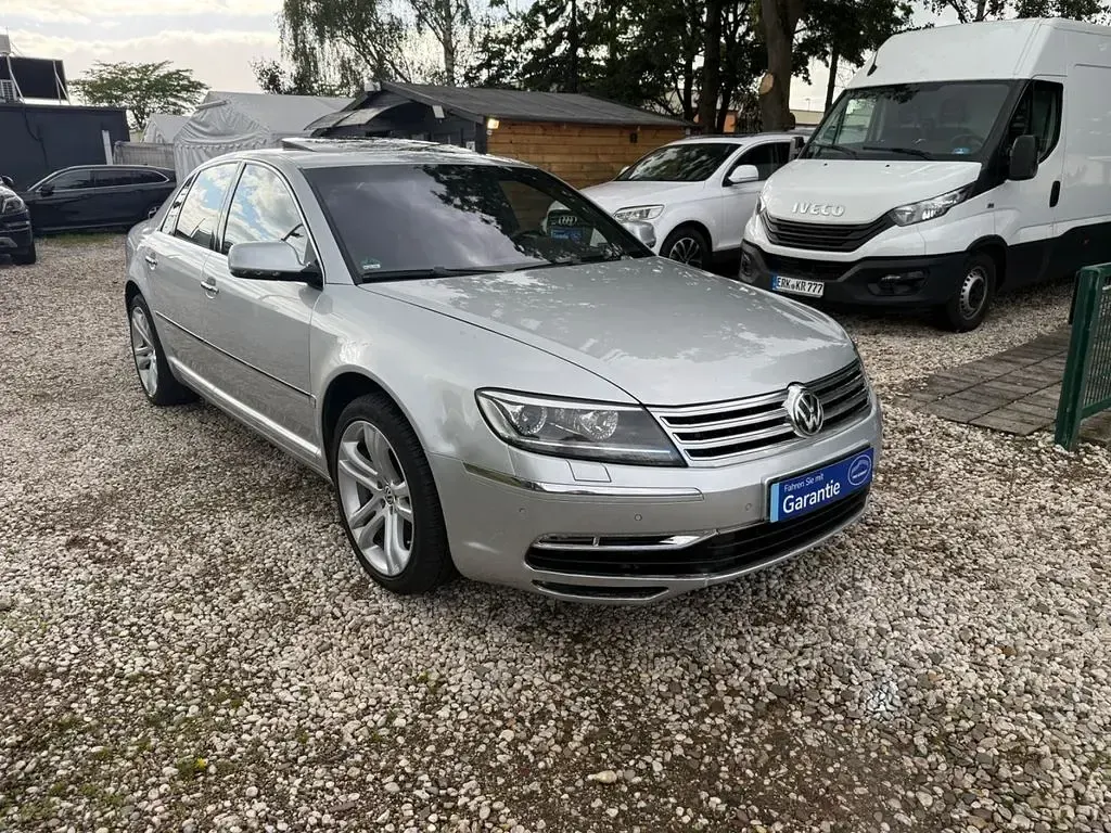 Gebraucht VW Phaeton 239 PS (175 kW) 2013 Silber Limousine