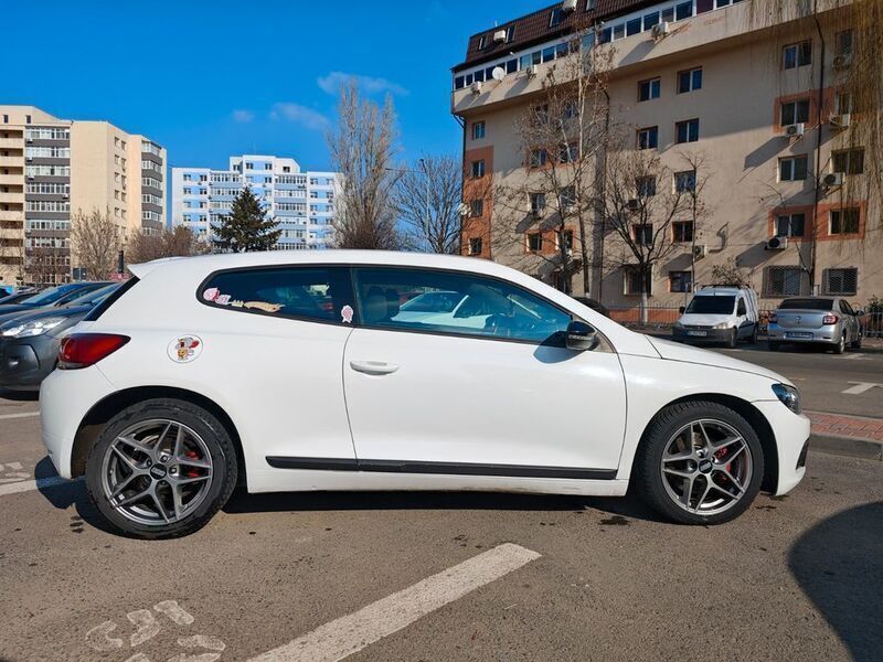 Weiß Gebraucht 2012 VW Scirocco Coupé | 9.999 € (Etwas zu teuer) - Bild 1/4