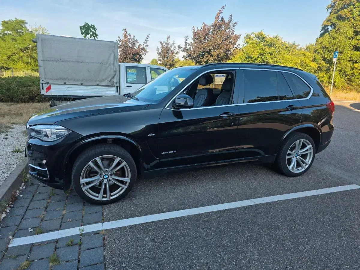Gebraucht BMW X5 Sport Line 258 PS (189 kW) 2013 Schwarz SUV
