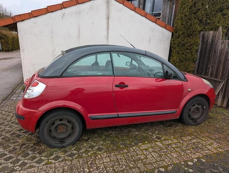 Second-hand Citroën C3 68 CP (50 kW) 2005 Roșu Cabrio