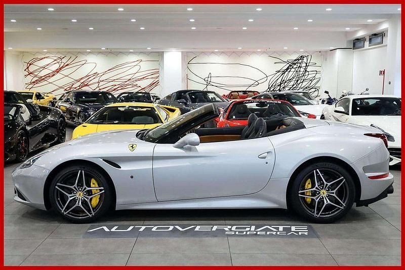 Gebraucht Ferrari California 560 PS (411 kW) 2015 Silber Cabrio
