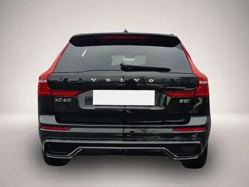 Gebraucht Volvo XC60 Business Edition 250 PS (183 kW) 2025 Schwarz SUV