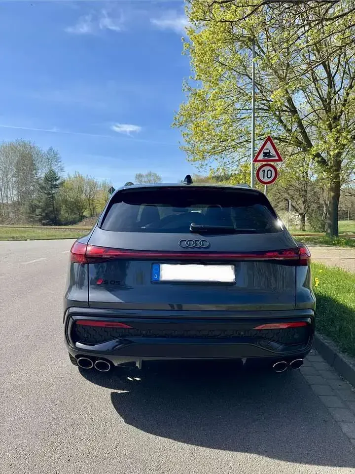 Gebraucht Audi SQ5 367 PS (269 kW) 2025 SUV