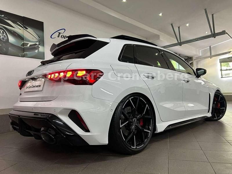 Gebraucht Audi RS3 Ambiente 400 PS (294 kW) 2025 Weiß Limousine