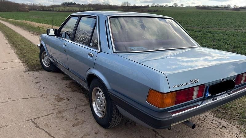 Second-hand Ford Granada 114 CP (83 kW) 1984 Albastru Berlinǎ