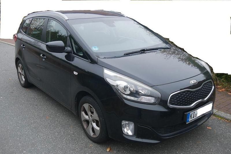 Schwarz Gebraucht 2013 Kia Carens Edition 7 Van / Kleinbus | 4.800 € (Fairer Preis) - Bild 1/4