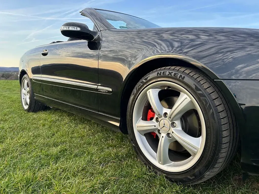 Gebraucht Mercedes CLK200 Avantgarde 163 PS (119 kW) 2004 Schwarz Cabrio