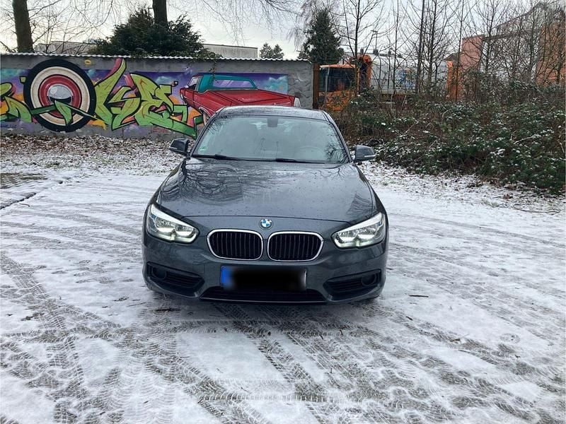 Gebraucht BMW 116 116 PS (85 kW) 2016 Grau Kleinwagen