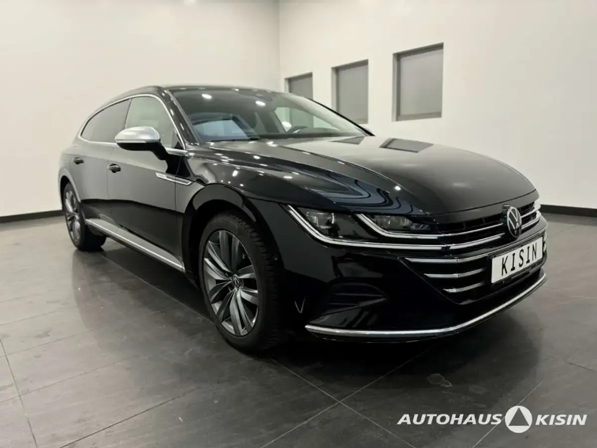 Begagnad VW Arteon Elegance 190 HK (139 kW) 2025 Svart Sedan