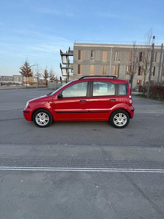 Gebraucht Fiat Panda 60 PS (44 kW) 2005 Rot Kleinwagen